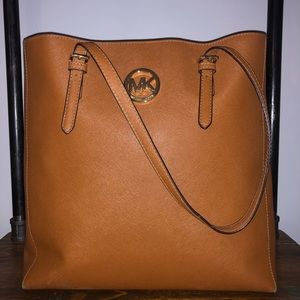 Michael Kors Over Shoulder Bag